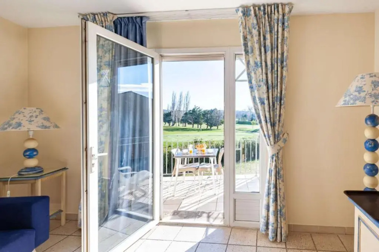 ResidHotel Golf Grand Avignon