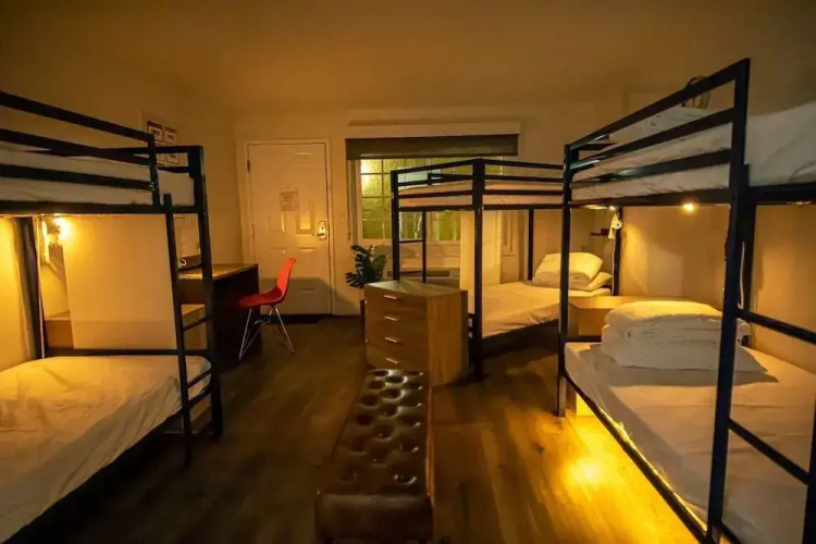 Bposhtels Anaheim