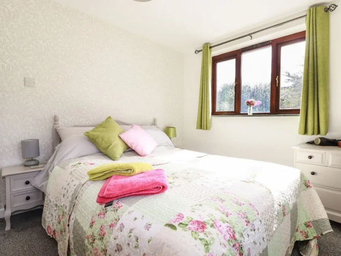 Rose Bud Cottage