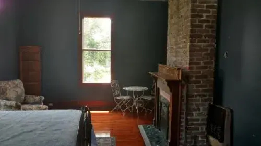 Evangeline Art House