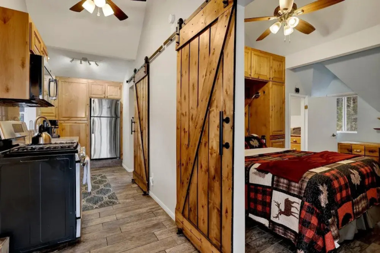 Castle Rock Cabin #178
