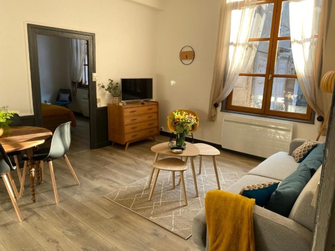 1 Bedroom Apartment