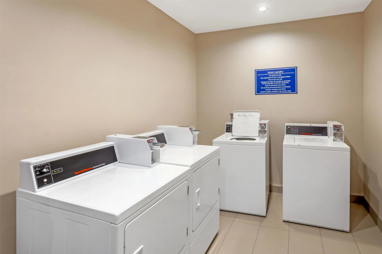 Best Western Plus Hinton Inn & Suites photo 28