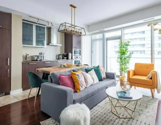 3 Bedrooms Premier Apartment with balcony and with lake view