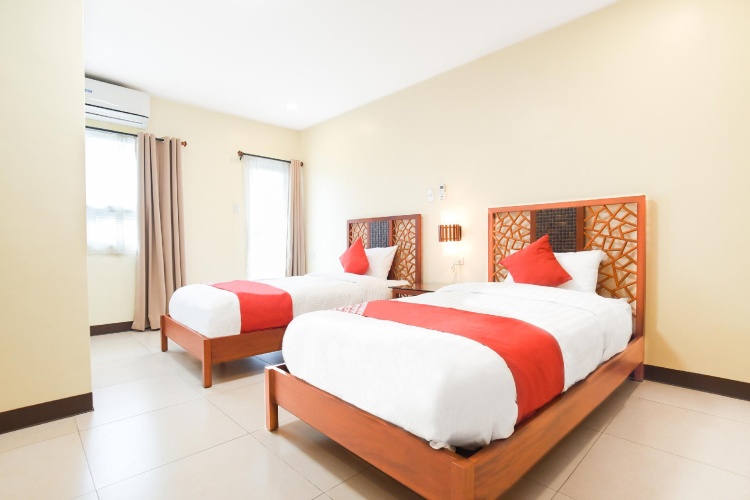Superior Twin room