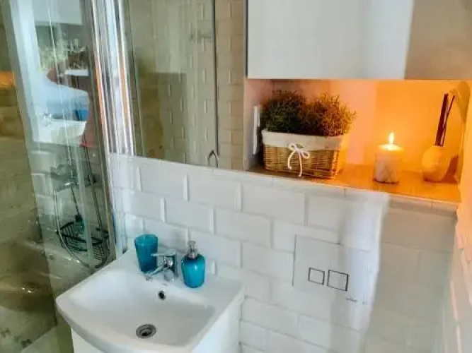 Mirowska Apartment