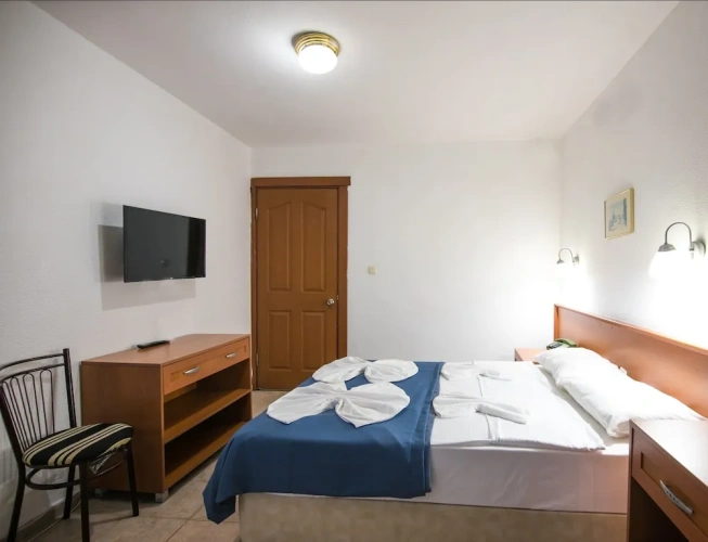 Standard Twin room with balcony