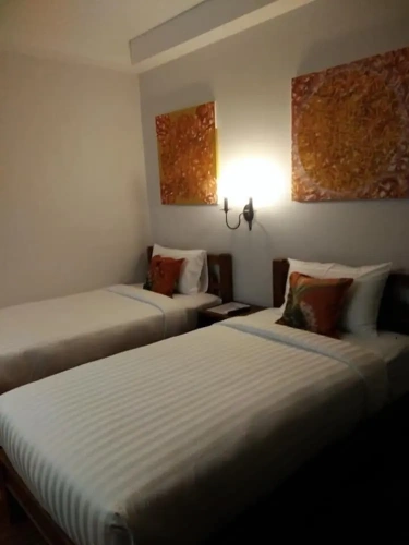 Deluxe Twin room with balcony