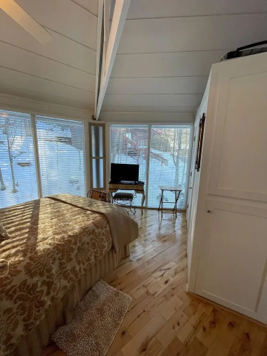 Slopesider 23b 2 Bedroom Condo by RedAwning