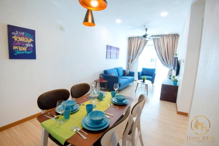 Apartment with sea view