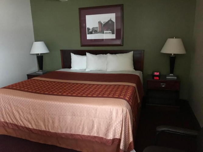 Deluxe Double Suite
