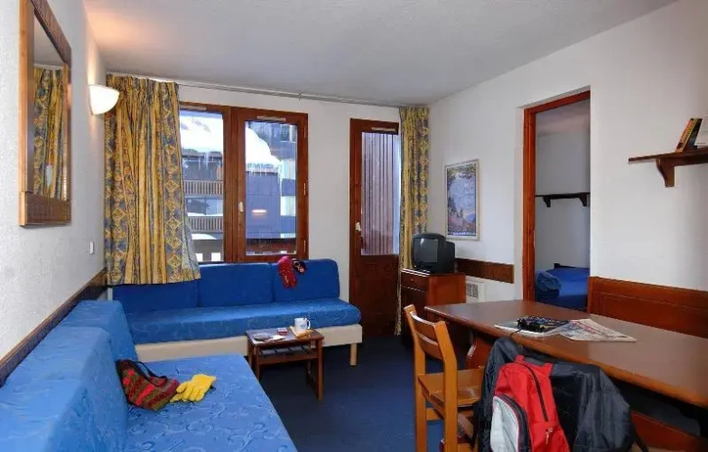1 Bedroom Quadruple Apartment with balcony
