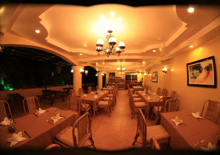 Tapyas View Deck Hotel