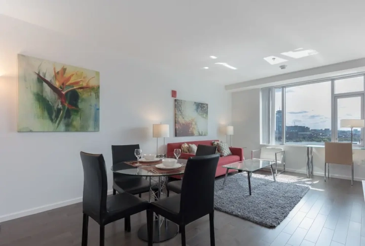 2 Bedrooms Luxury Apartment