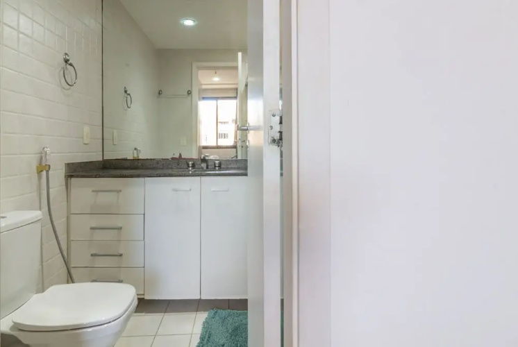 12 Minutes From Copacabana Beach Pl708