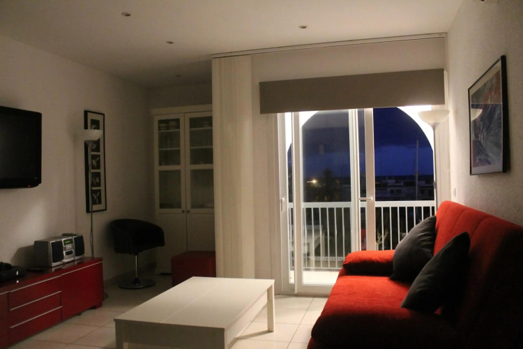 Absolute Apartment