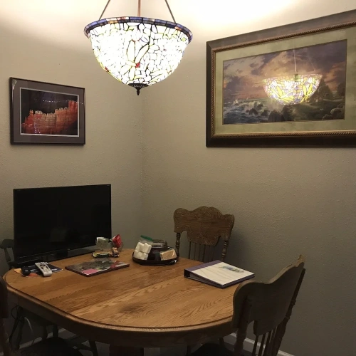 2 Bedrooms Deluxe Basement Suite