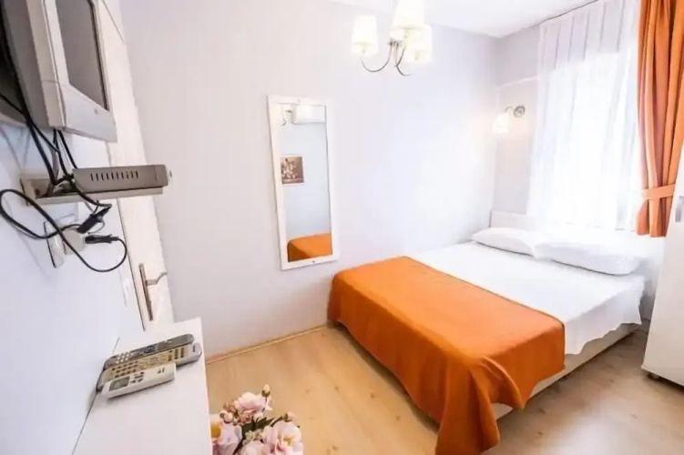 Heredot Otel