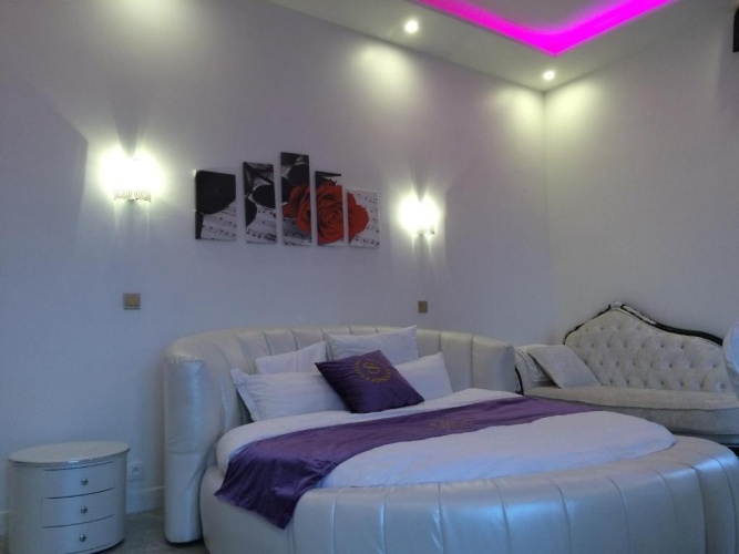 Double Suite