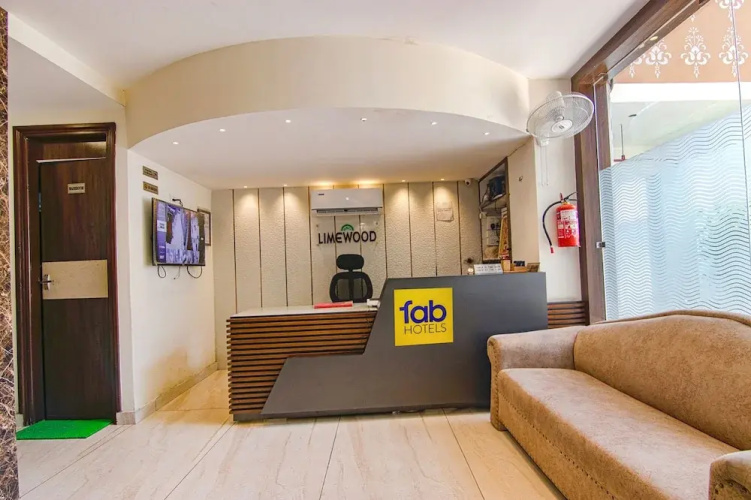 Fabhotel Lime Wood