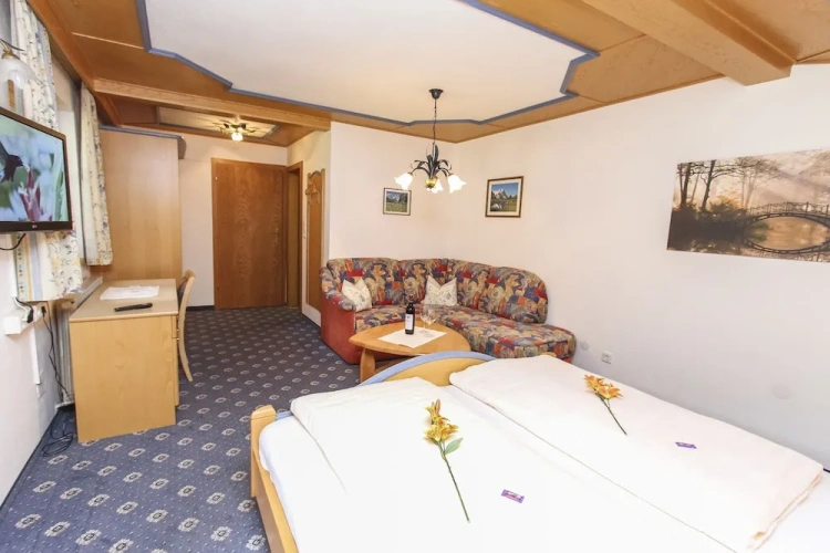 Superior Double room with balcony