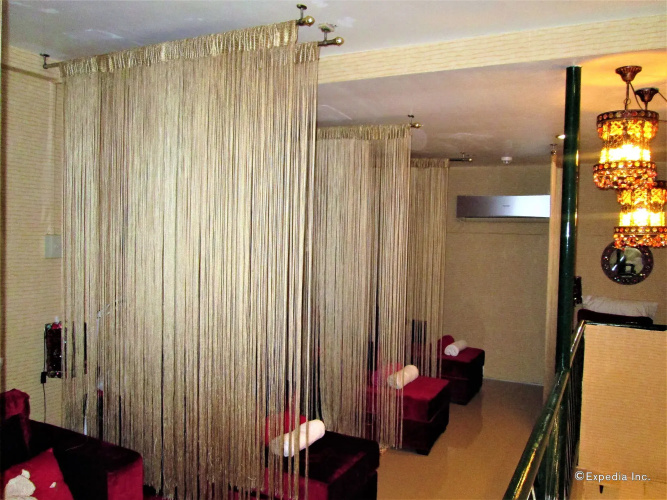 Uptown Condotel