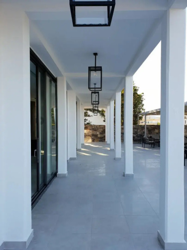 Amounda Bay Hotel