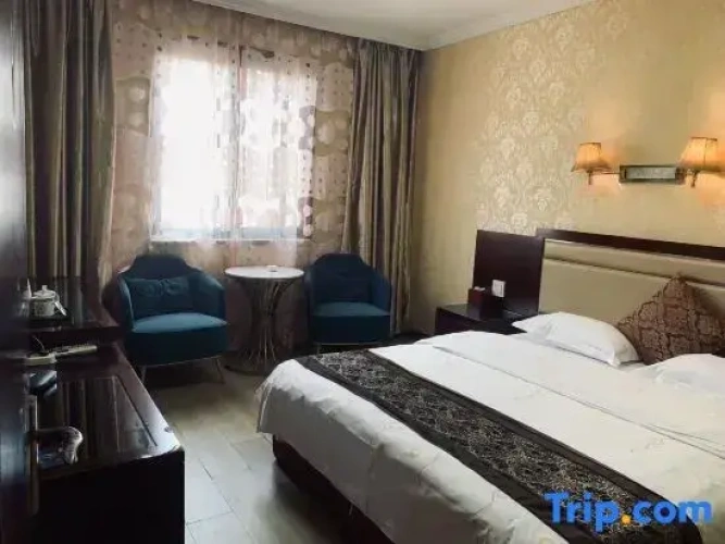 Deluxe Double Suite