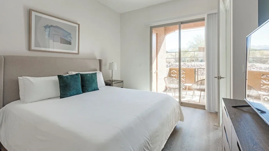 2 Bedrooms Apartment with balcony
