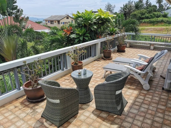 3 Bedrooms Villa
