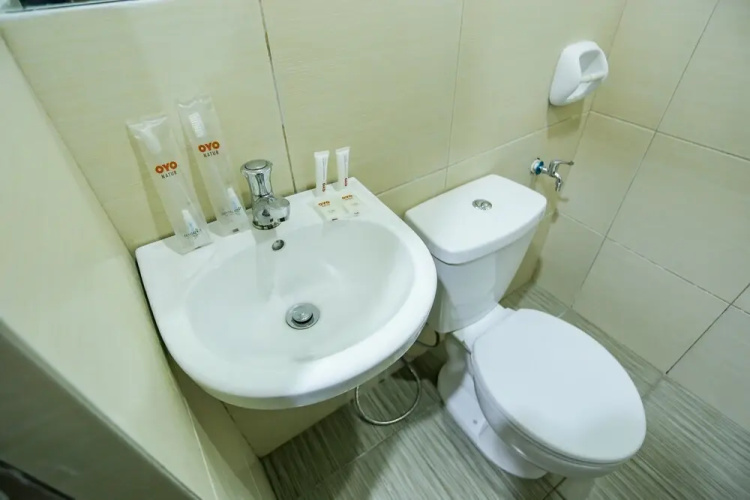 OYO 257 Jrja Suites