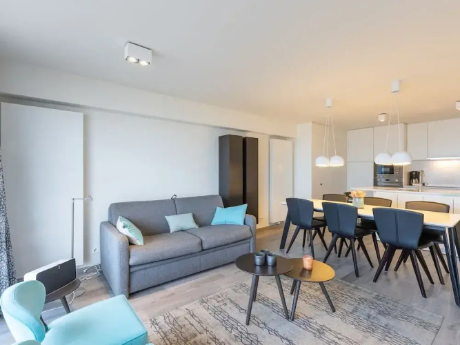 Modern Apartment for Family
