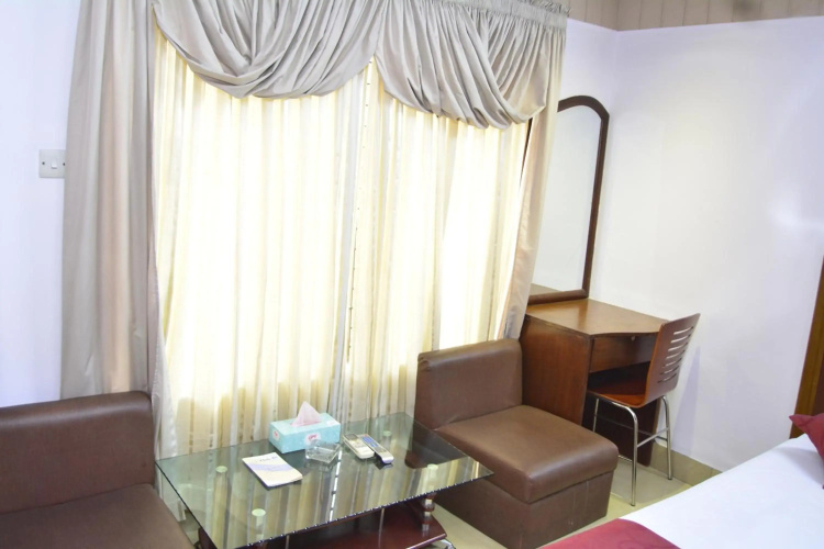 Naba Inn