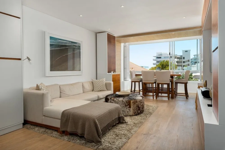 Grand Apartment with balcony