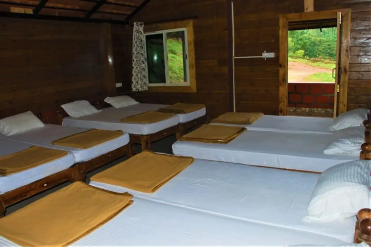 Kadumane Hills Resorts