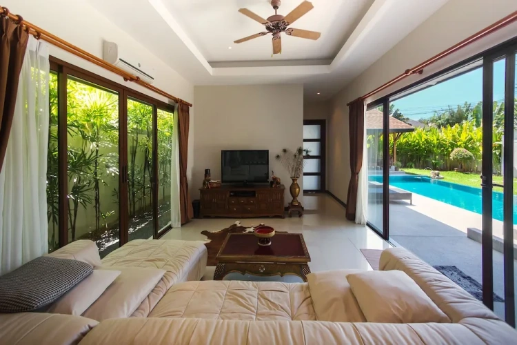 3 Bedrooms Comfort Sextuple Villa