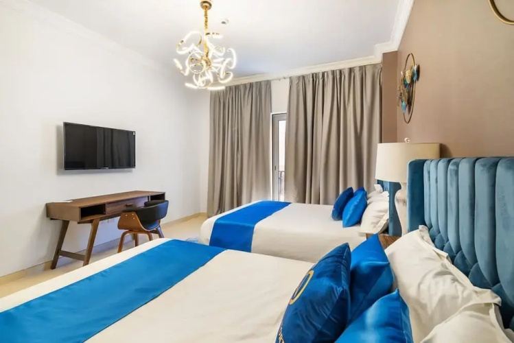 Pool View 1BR on Palm Jumeirah