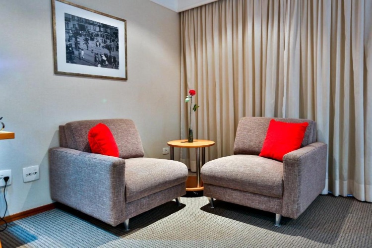 Deluxe Double Suite