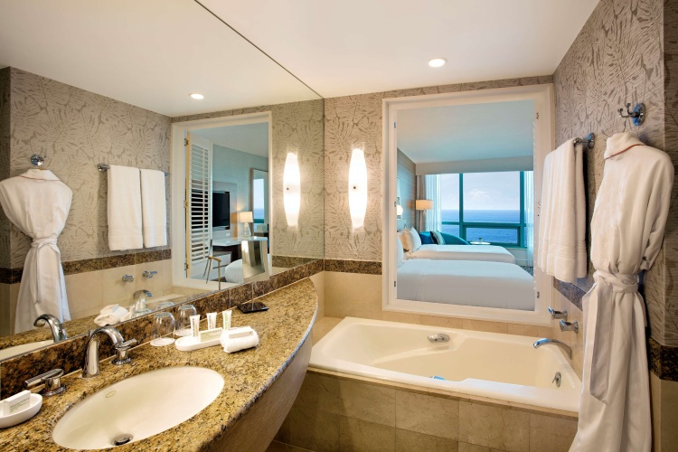 Diplomat Beach Resort Hollywood, Curio Collection by Hilton photo 13