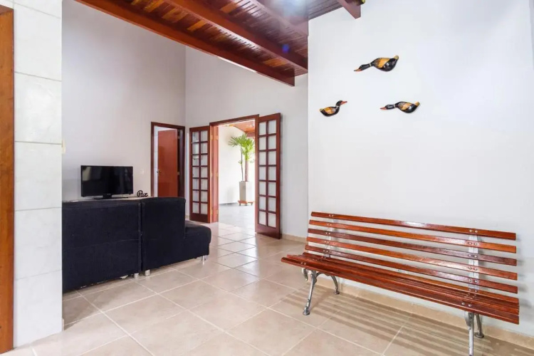 Bh 12: Casa Com Piscina, Perfeita E Bem Localizada!!!
