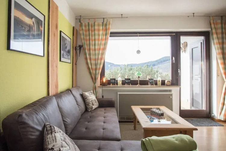 Kleine Wohnung Nahe Winterberg mit Terrasse