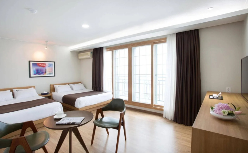 Stubborn Hotel