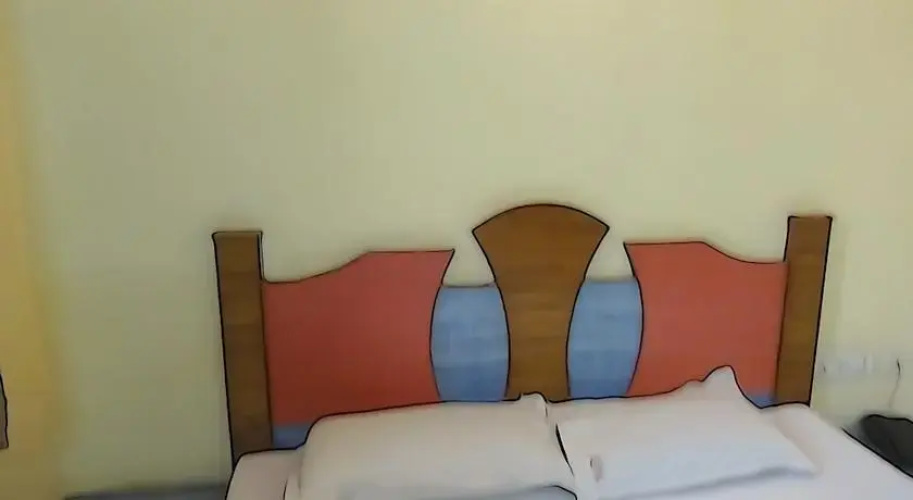 Hotel Gush International