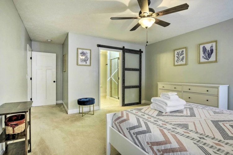 Idyllic Pinehurst Home, Near Golf Course!