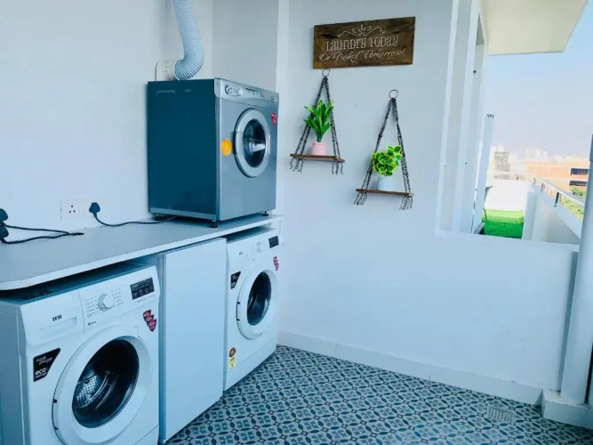 Olive Service Apartments - City Centre Noida