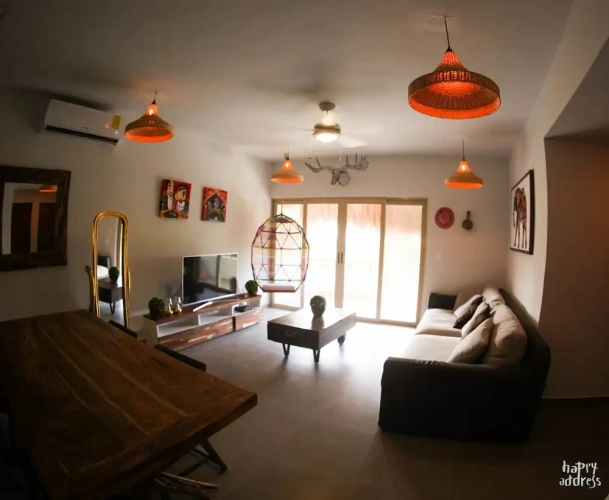 2 Bedrooms Apartment