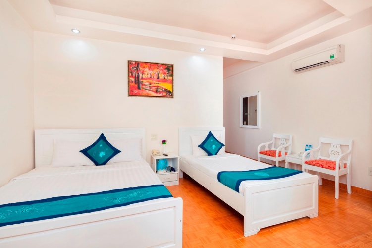 Superior Triple room