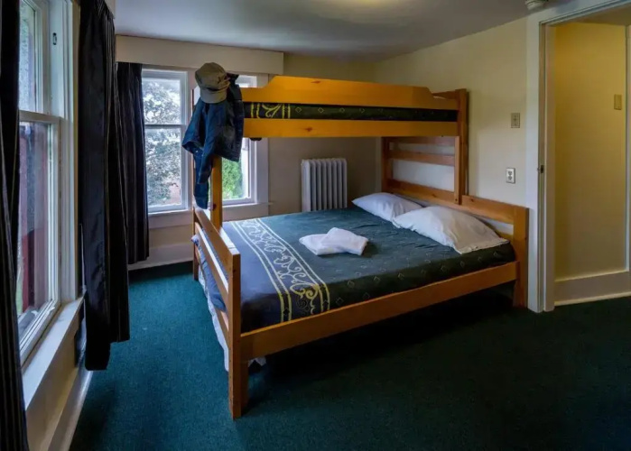 HI-Penticton Hostel