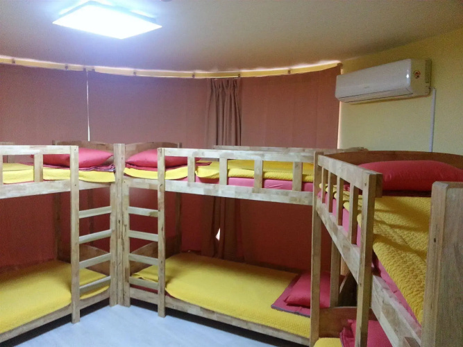 Egg House Sokcho Guesthouse