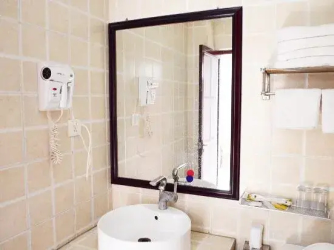 Xinxiang Jinrui Hotel